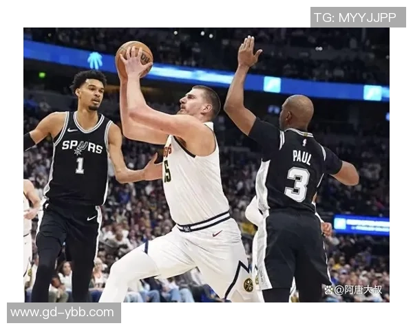 2015年11月12日马刺与开拓者激战回顾精彩瞬间与关键时刻分析 2015年11月12日马刺与开拓者激战回顾精彩瞬间与关键时刻分析