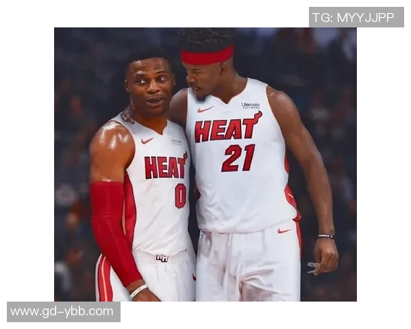 吉米巴特勒的篮球传奇之路与迈阿密热火的辉煌成就 吉米巴特勒的篮球传奇之路与迈阿密热火的辉煌成就