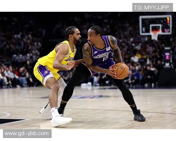 德马尔德罗赞：从天赋少年到NBA全明星的辉煌旅程