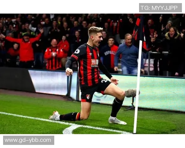 恩德里克的崛起之路:从青涩少年到足球新星的奋斗历程 恩德里克的崛起之路:从青涩少年到足球新星的奋斗历程