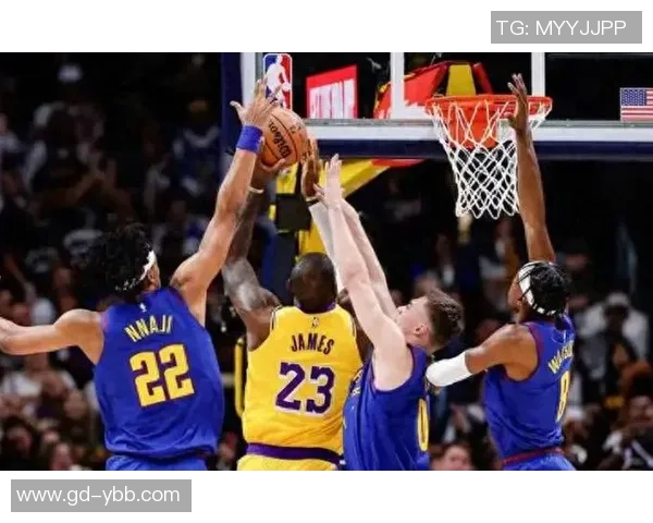 湖人掘金抢七大战回顾球迷心潮澎湃的激烈对决与精彩瞬间 湖人掘金抢七大战回顾球迷心潮澎湃的激烈对决与精彩瞬间